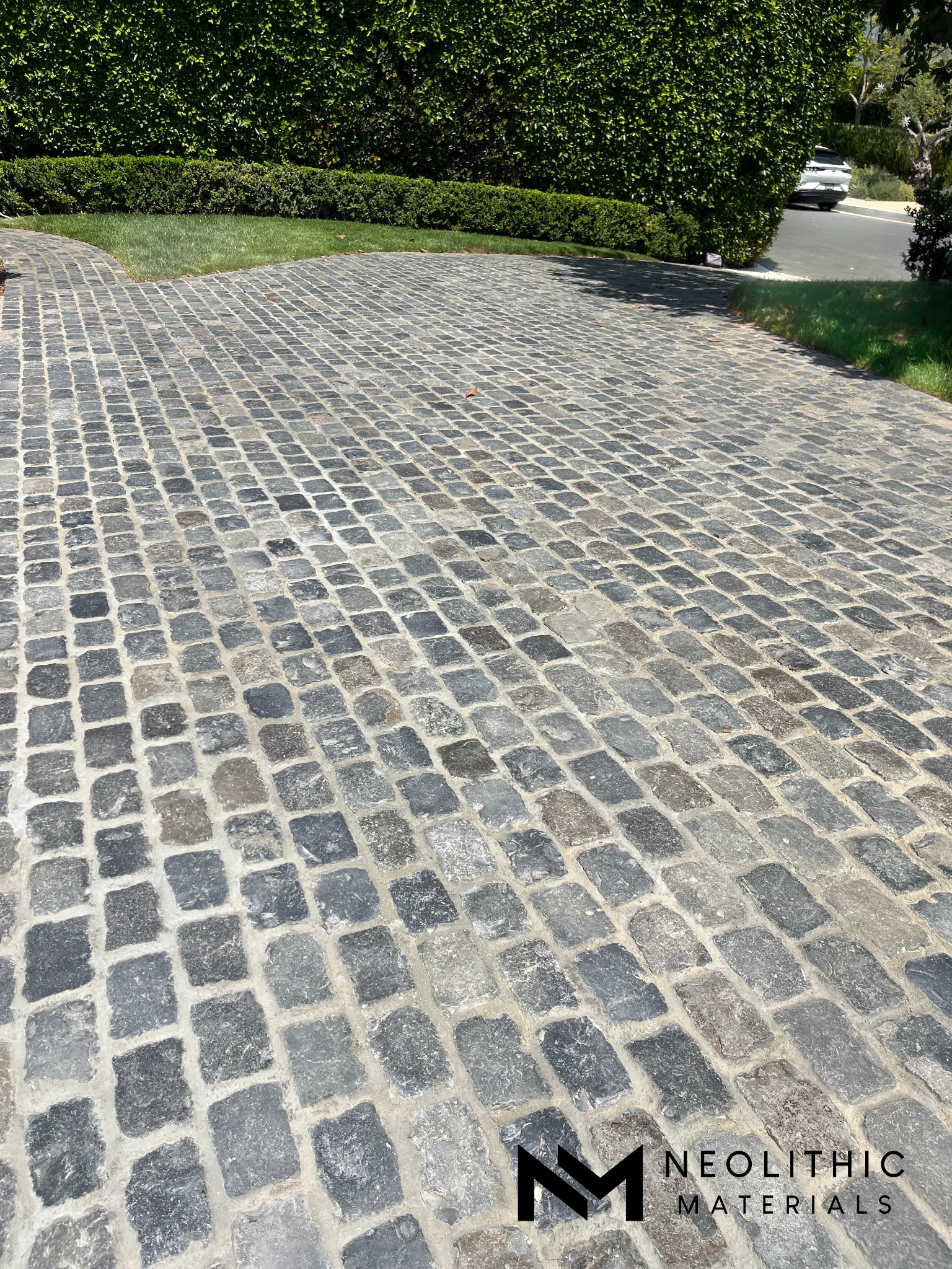 Reclaimed German Basalt Cobblestone - Image 5